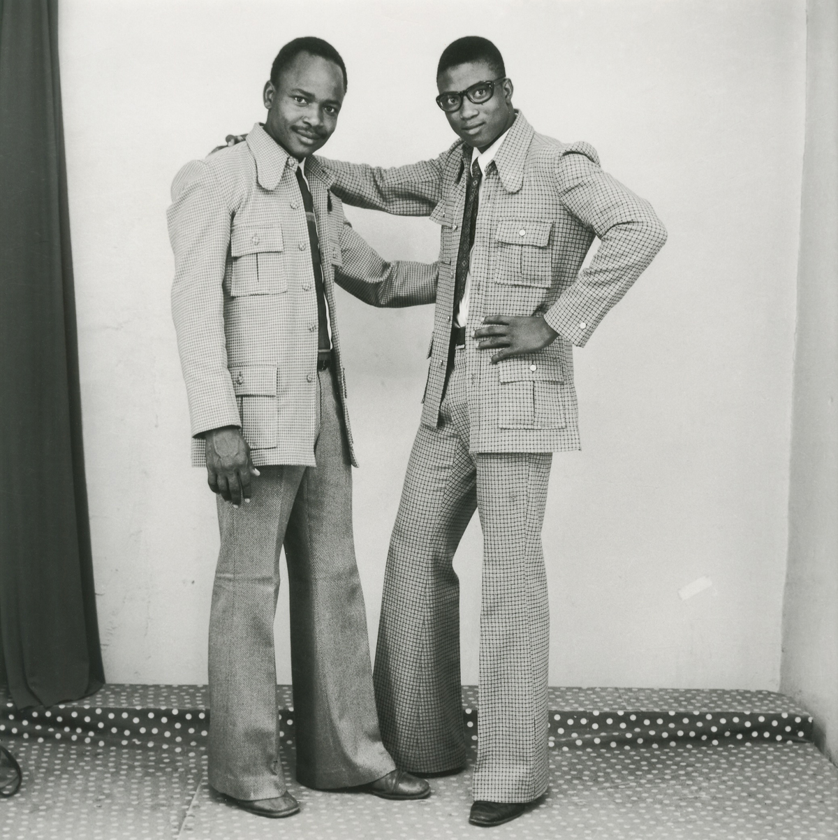 Malick Sidibé © MALICK SIDIBÉ/Throckmorton Fine Arts