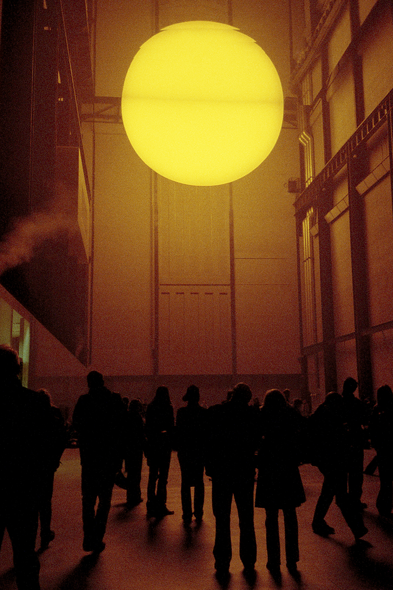 FERNÁNDEZ-BRASO Jordi Socías Caja de luz Olafur, 2003 © JORDI SOCÍAS