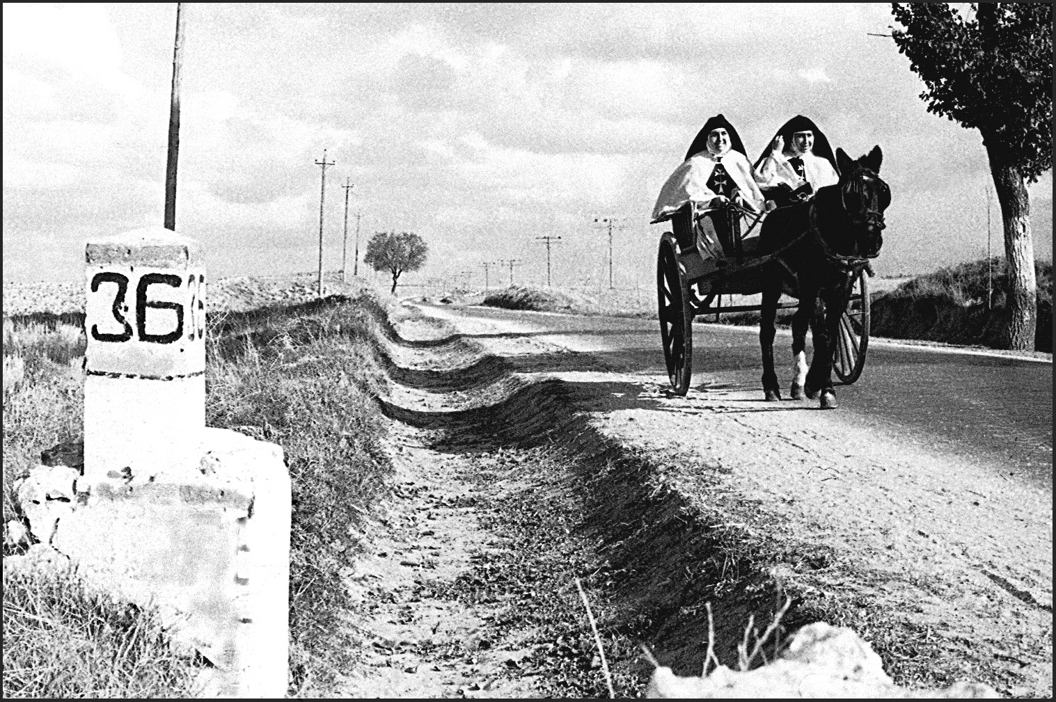 Carlos Saura: Serie Paisajes, Pueblos y Gentes de Cuenca, 1955